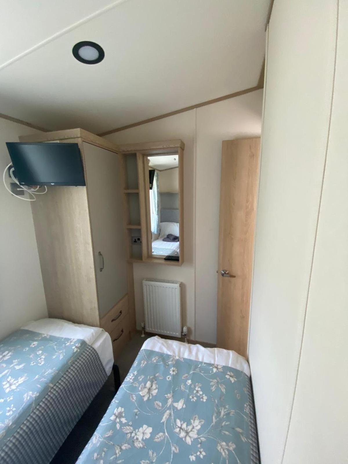 Isle Of Wight Caravan *