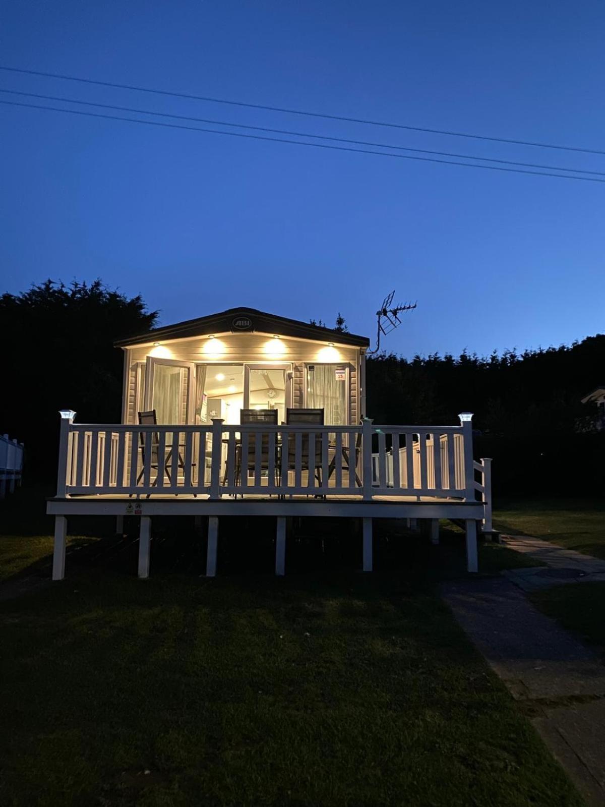 Campsite Isle Of Wight Caravan