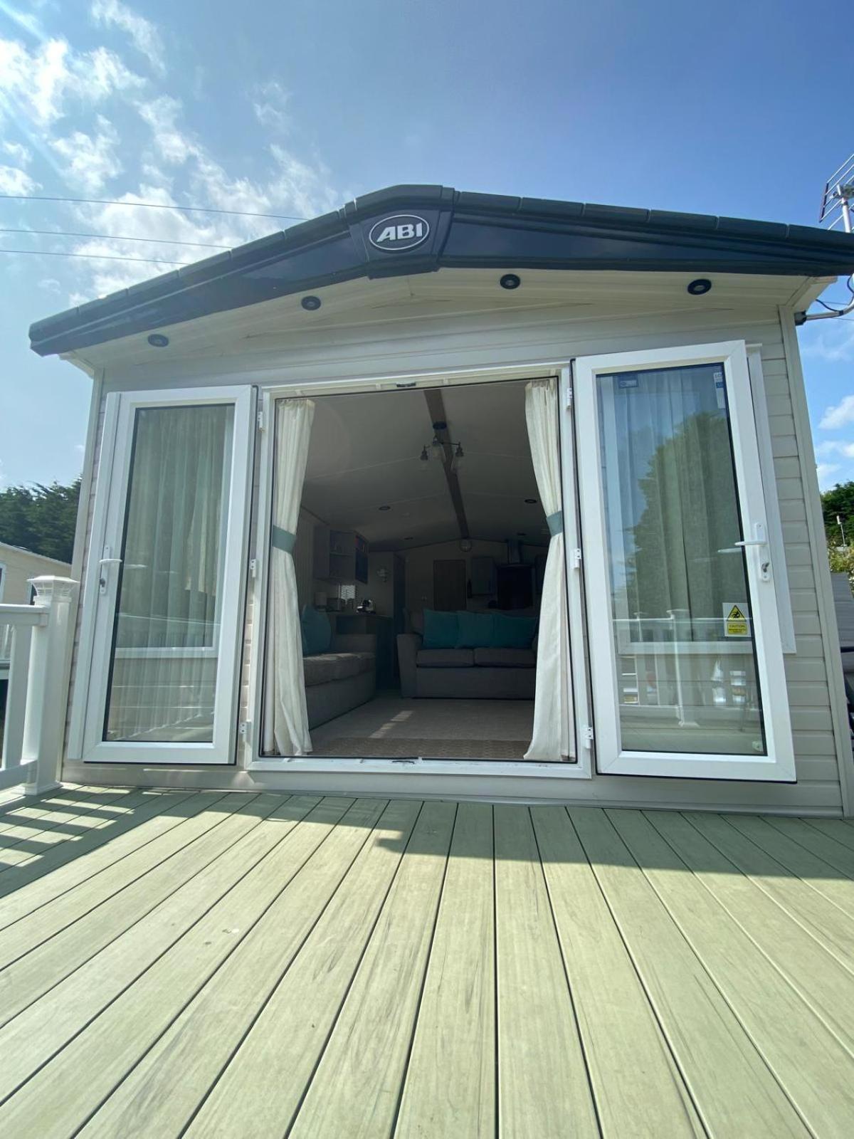 Isle Of Wight Caravan